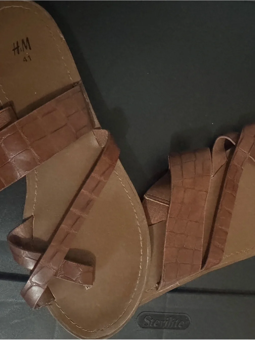 Zara Brown Croc-Texture Strappy Slide Sandals - Picture 2 of 3
